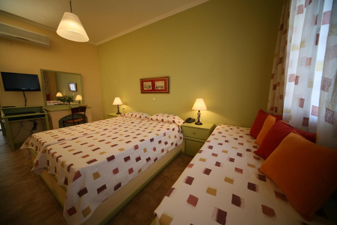 Aeriko Benovias Rooms & Apartments Karfás Esterno foto